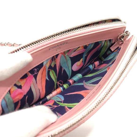 CHANEL Authentic Pink Lambskin Leather Logo Wallet - Picture 11 of 16